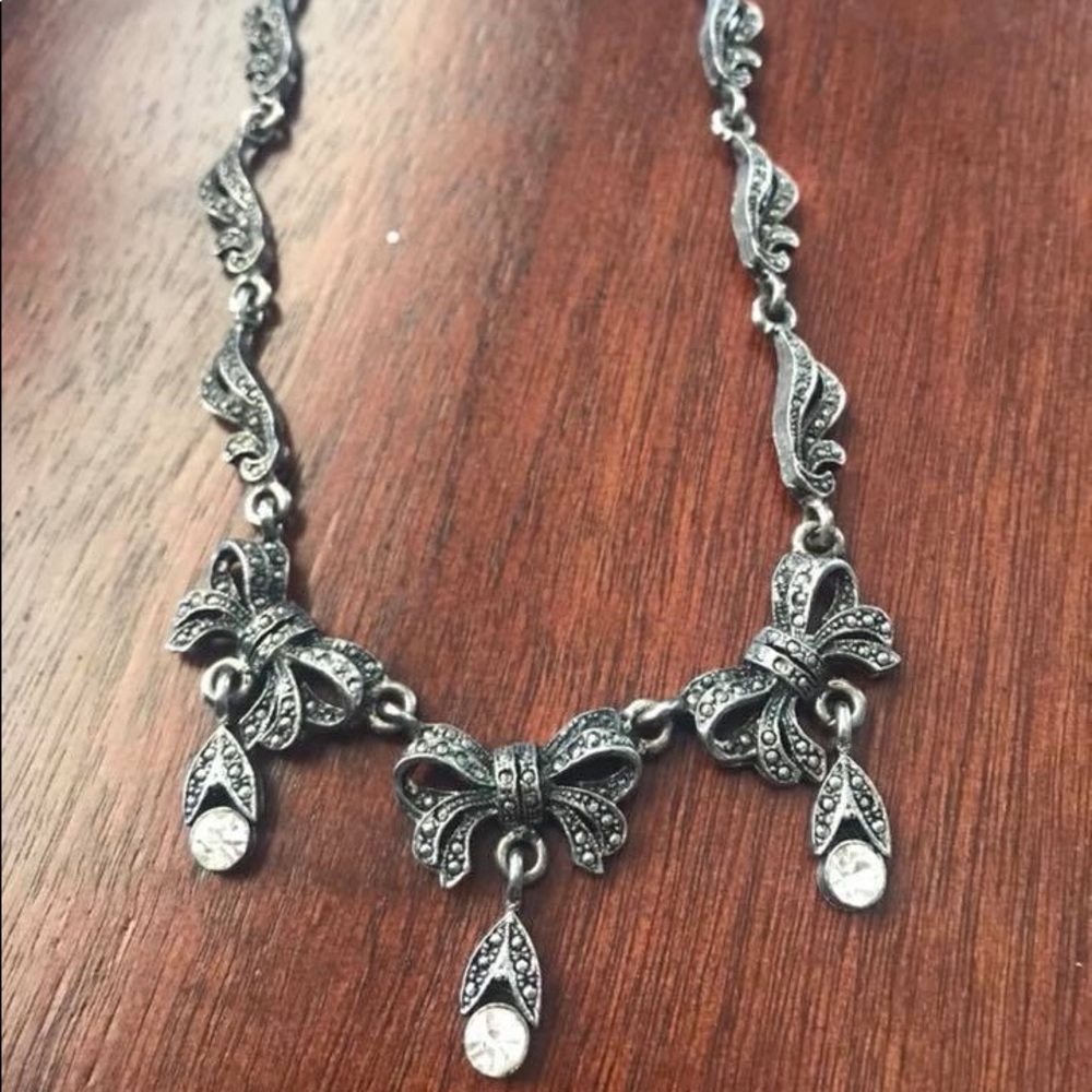 1930 style marcasite bow necklace vintage